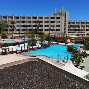 https://apartamento-green-park-relax-golf-del-sur.in-canary-islands.com
