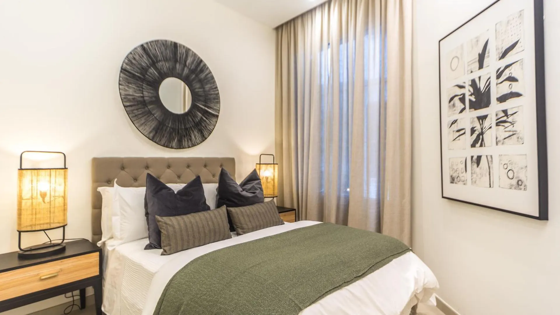 Casona 6 Lunas Apart Ba-Ba1 Marbella Daire